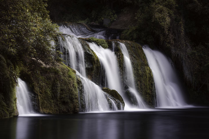 Maraetotara Falls Autumn - The beautiful waterfall on the Maraetotara Historic Walk